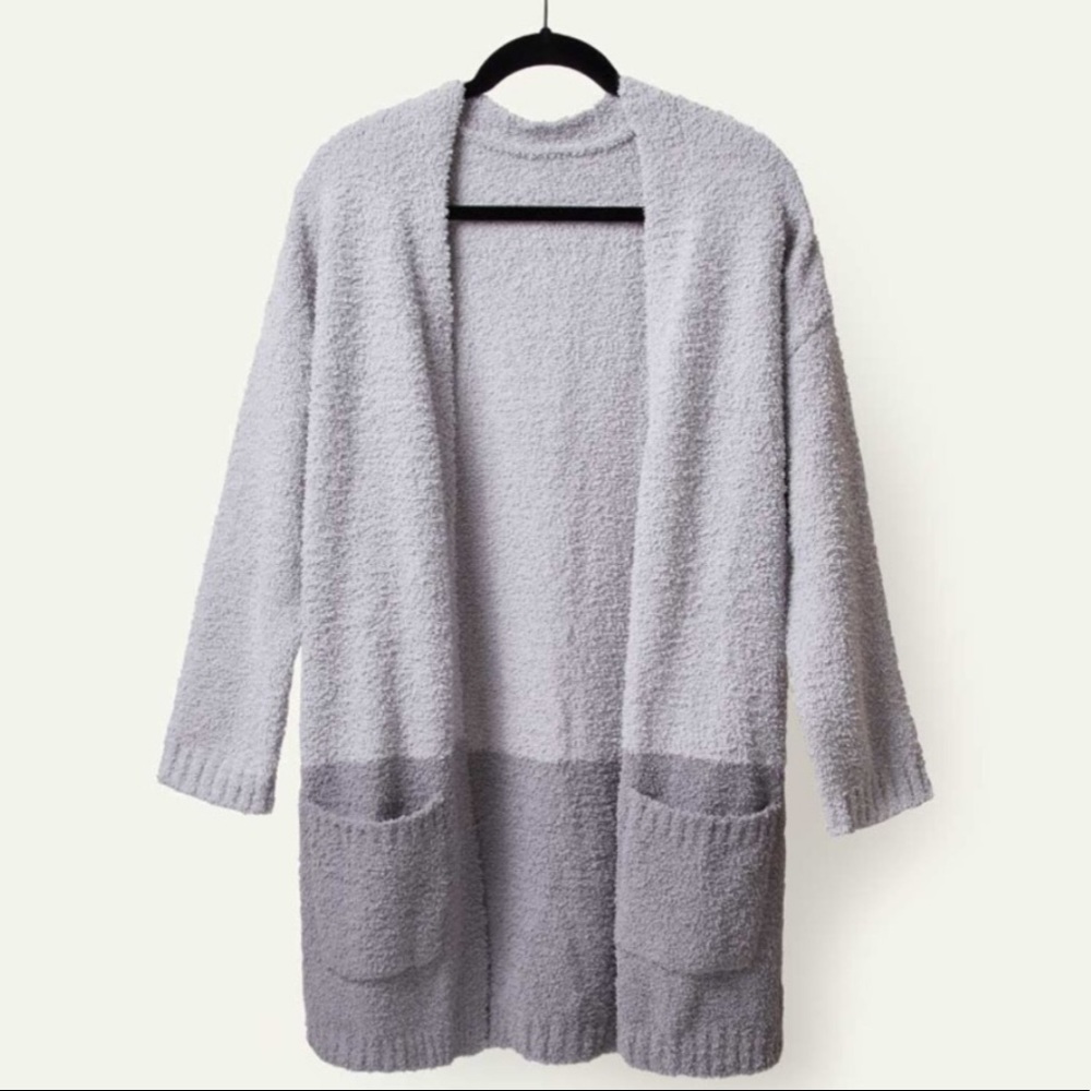 Thread & Supply, Cozy Cloud Wrap – OS - Picture 2 of 3